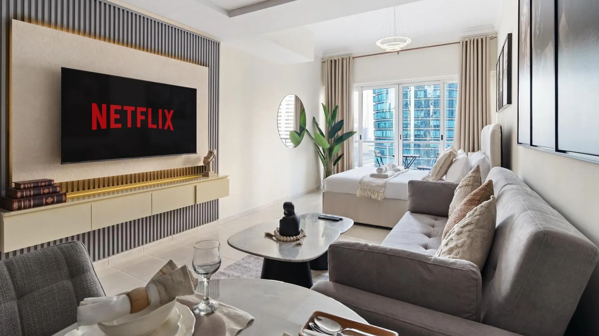 Modern Studio Apartment In Lake View Dubai
